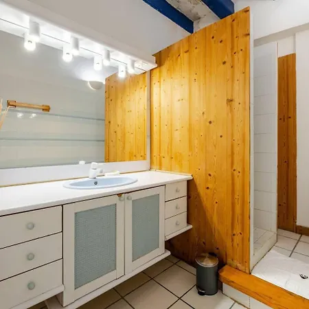 Marmotte Mountain Manor *