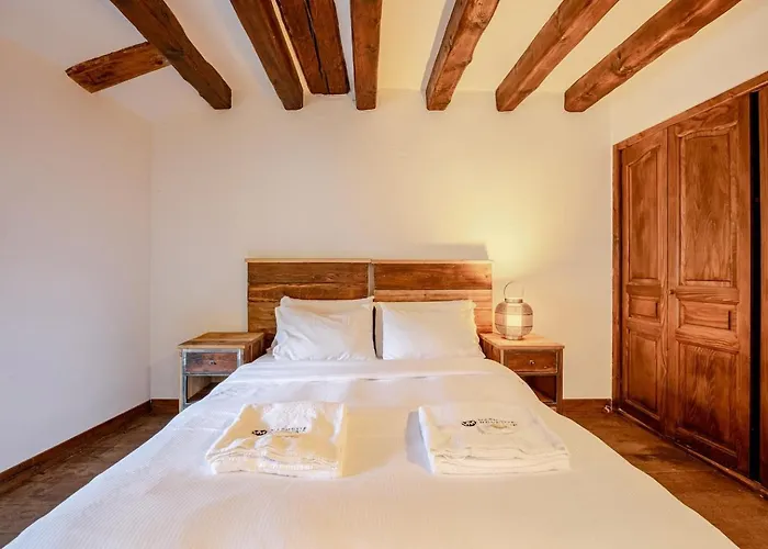 Marmotte Mountain Manor