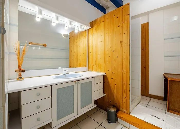 Marmotte Mountain Manor *