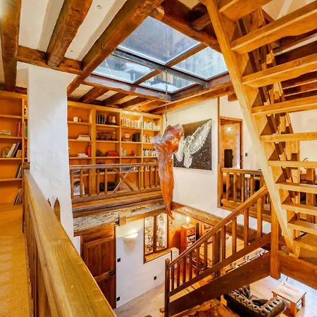 Marmotte Mountain Manor Orman Evi