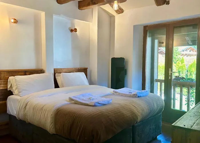 Alojamento de Turismo Selvagem Marmotte Mountain Manor Chamonix